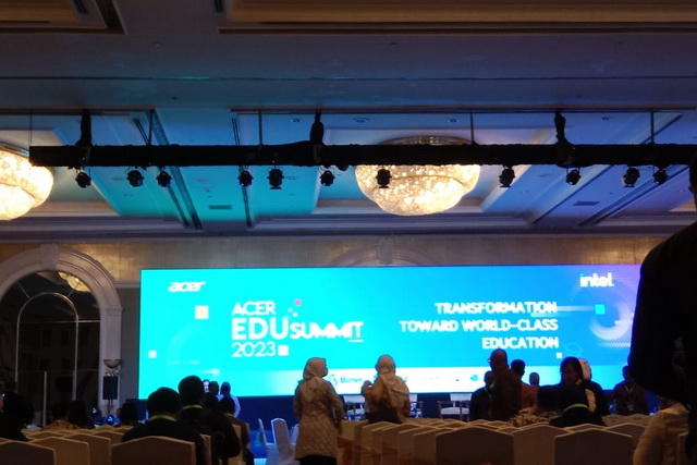 sewa alat interpreter